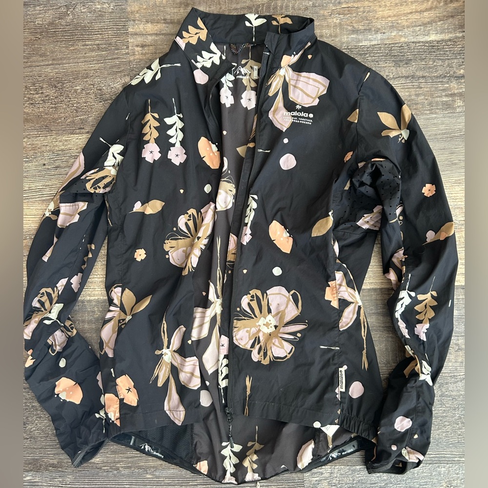 Maloja Black Floral Women's bike/run/hike Jacket